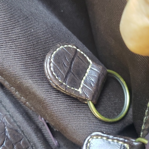 Vintage Beautiful Strang Design Dark Chocolate Women's Shoulder Bag. - Picture 10 of 16